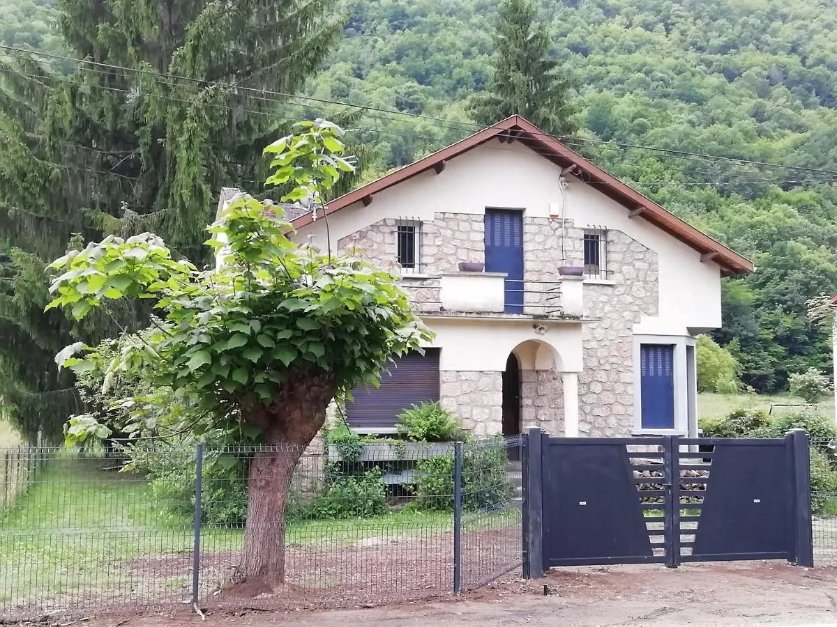 Chalet Tout Confort Proche D Ax 3 Domaines Vebre 0*,  Francia